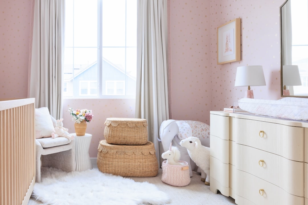 Wallpaper in the Nursery: Pink and Gold Stars